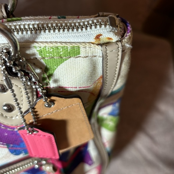 Coach 31141E Stamped Signature C Hallie East West Tote Bag - Picture 6 of 13